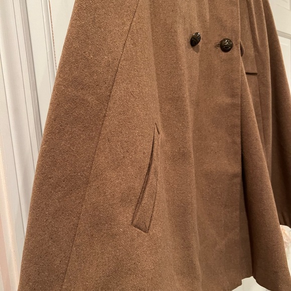 Beige Cape Coat - Picture 7 of 9